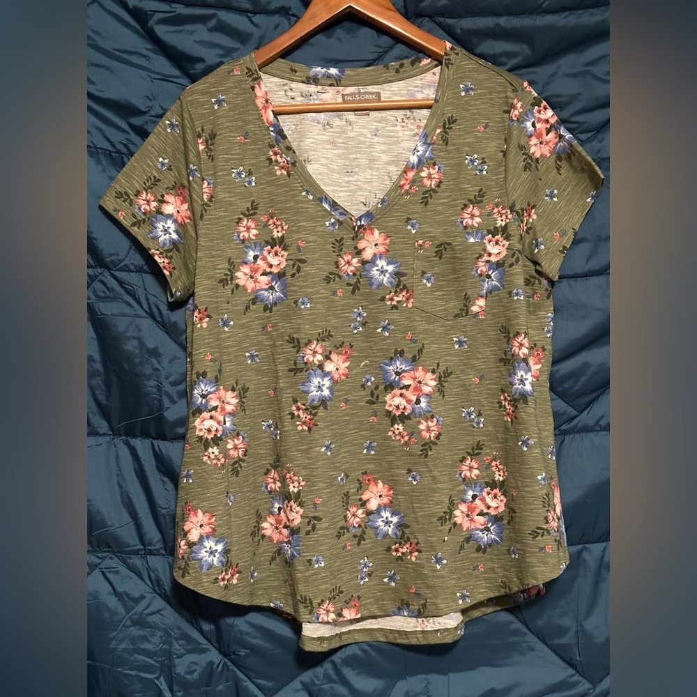 Falls Creek Olive Floral Short Sleeve Tee